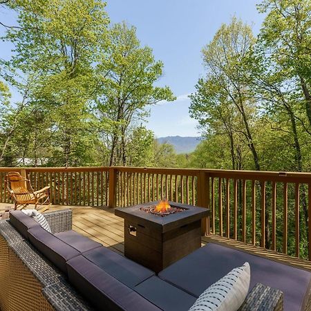 Grand Ole Chalet - Mt Viewsfireplacefirepitarcade Gatlinburg Exterior photo