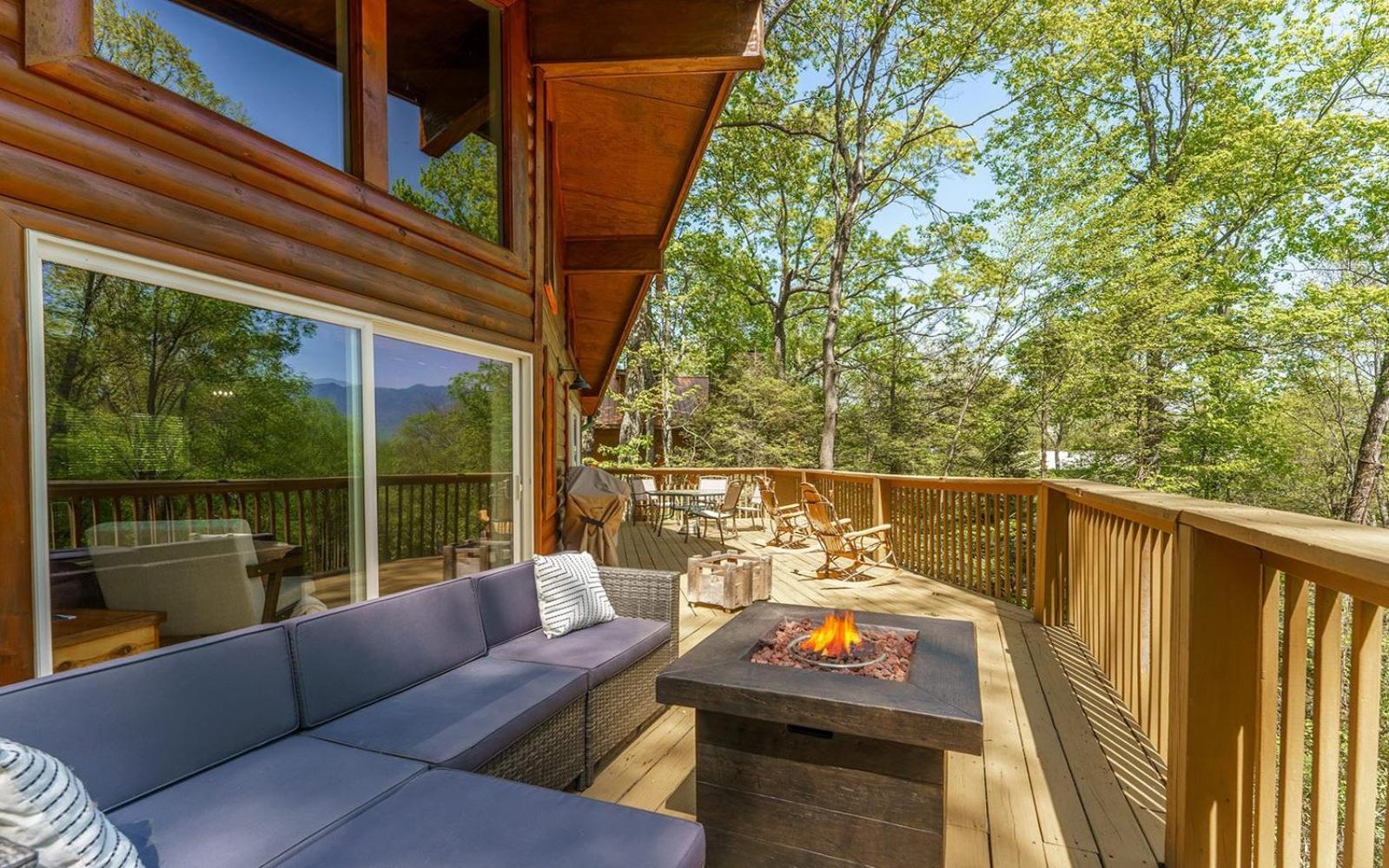 Grand Ole Chalet - Mt Viewsfireplacefirepitarcade Gatlinburg Exterior photo